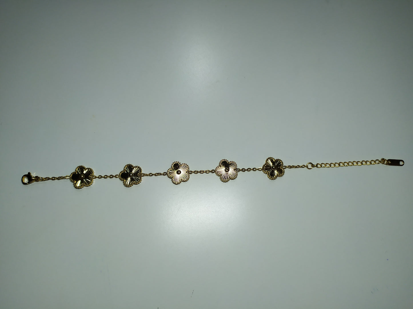 Pulsera trebol de cinco hojas oro - additional image 15